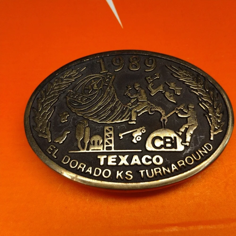Vintage 1989 Texaco El Dorado KS Turnaround Belt Buckle Solid Brass CBI USA Made